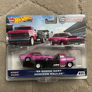 Hot Wheels Team Transport ‘68 dodge dart horizon hauler collector car set (NEW)